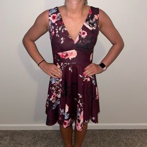 Floral Dress with Back Cutout/Formal/Homecoming